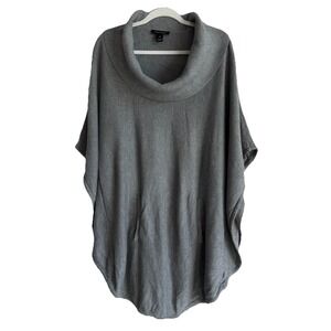 White House Black Market Women Size M Gray Cowl Neck Kangaroo Pocket Poncho Boho